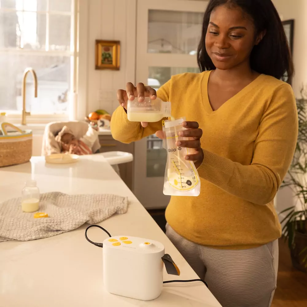 pns-pro-traditional-lifestyle-mom-pouring-milk-6859bf1276f87